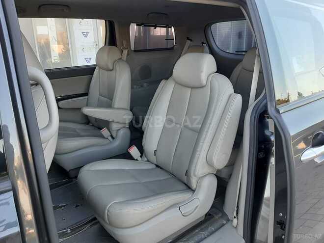 Kia Carnival 2015, 42,000 km - 2.2 l - Bakı
