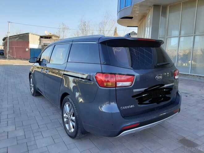 Kia Carnival 2015, 42,000 km - 2.2 l - Bakı