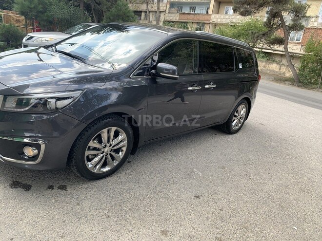 Kia Carnival 2015, 42,000 km - 2.2 l - Bakı