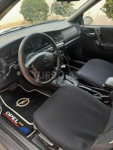 Opel Vectra 2001, 267,000 km - 1.8 л - Qazax