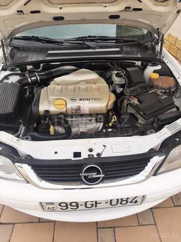 Opel Vectra 2001, 267,000 km - 1.8 л - Qazax