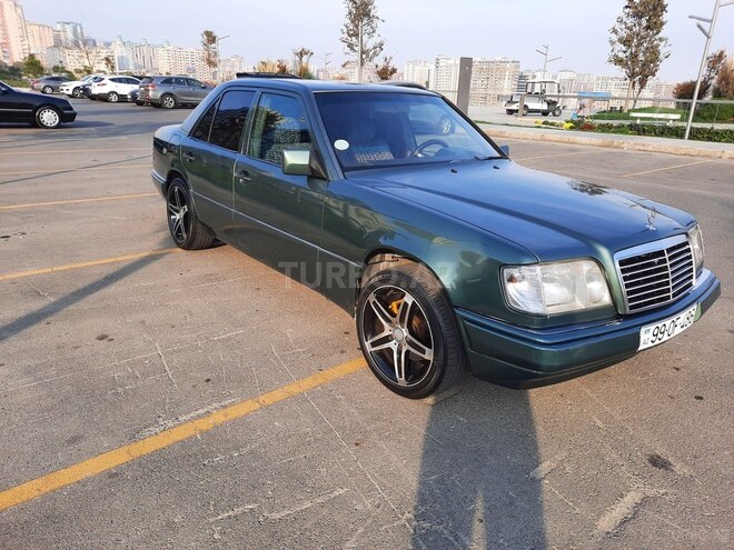 Mercedes E 220 1995, 455,000 km - 2.2 l - Bakı