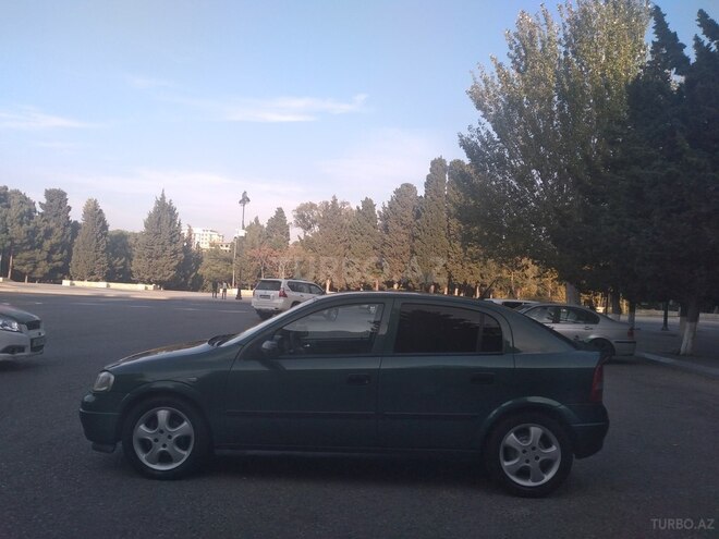Opel Astra 2001, 236,000 km - 1.6 l - Bakı