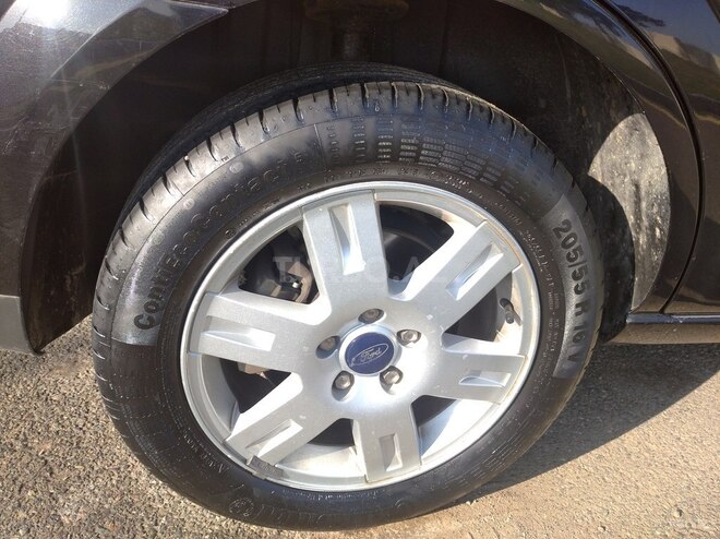 Ford Mondeo 2004, 181,000 km - 2.0 л - Ağstafa