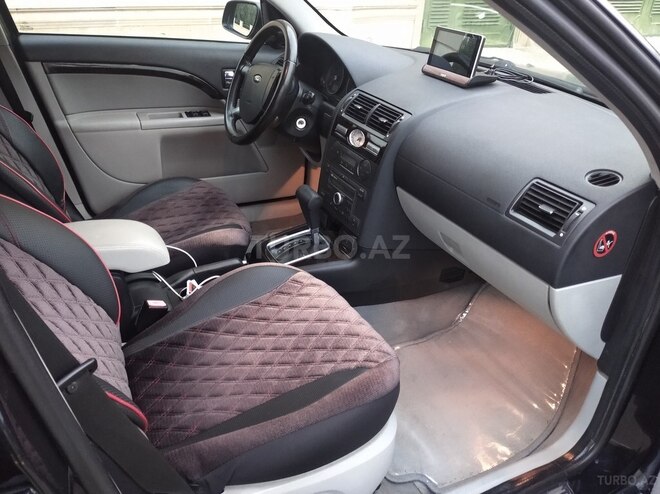 Ford Mondeo 2004, 181,000 km - 2.0 л - Ağstafa