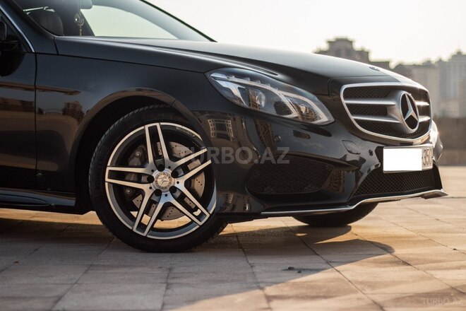 Mercedes E 350 2013, 63,000 km - 3.5 l - Bakı