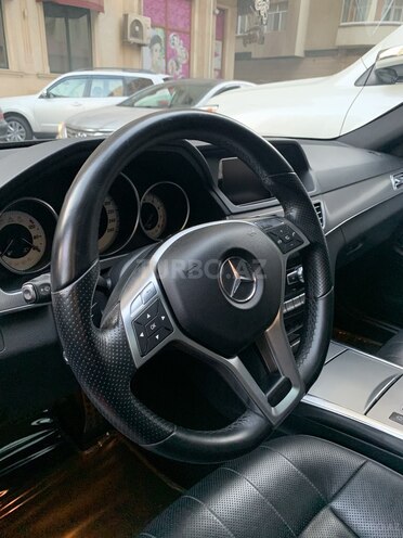 Mercedes E 350 2013, 63,000 km - 3.5 l - Bakı