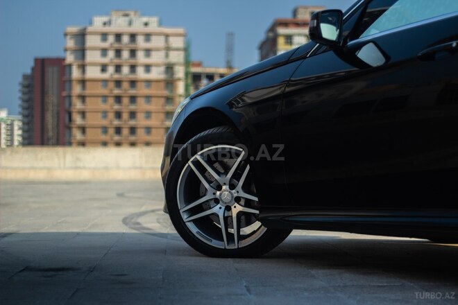 Mercedes E 350 2013, 63,000 km - 3.5 l - Bakı