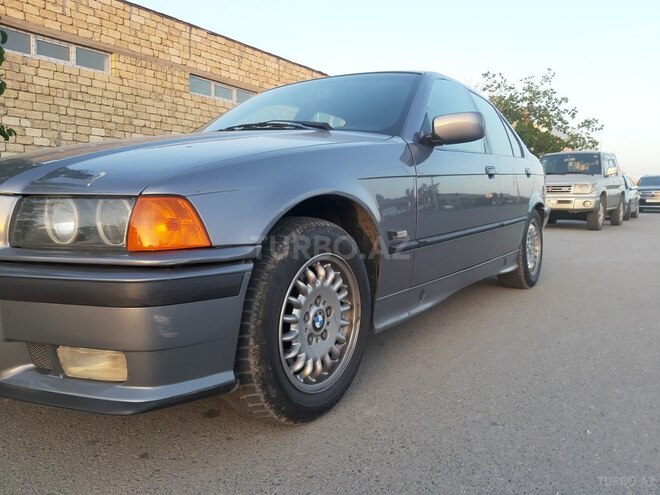 BMW 325 1994, 80,000 km - 2.5 l - Sumqayıt