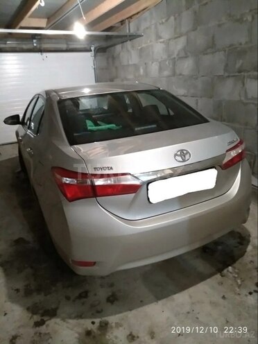 Toyota Corolla 2014, 202,000 km - 1.6 l - Quba