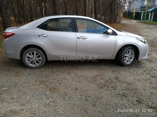 Toyota Corolla 2014, 202,000 km - 1.6 l - Quba