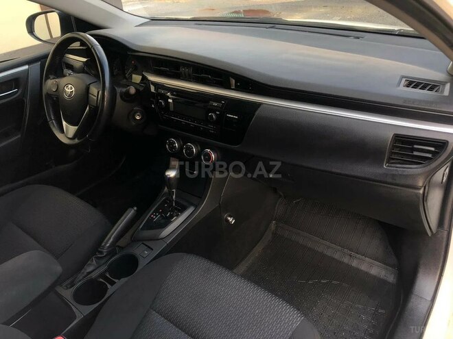 Toyota Corolla 2014, 202,000 km - 1.6 l - Quba