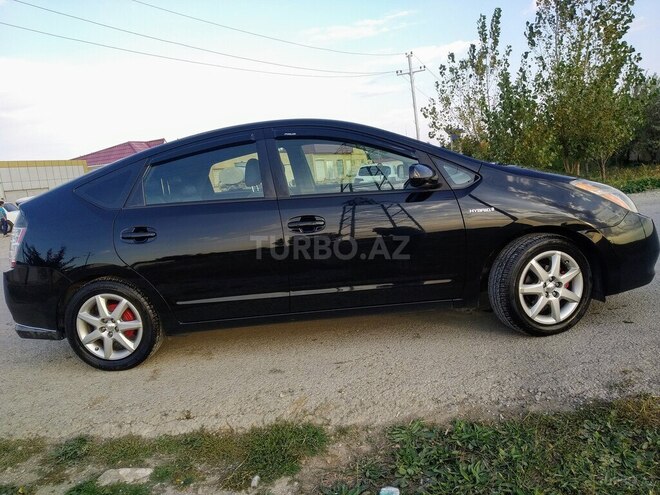 Toyota Prius 2009, 157,000 km - 1.5 л - Qobustan
