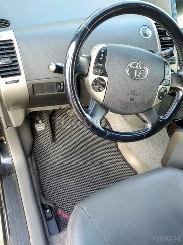 Toyota Prius 2009, 157,000 km - 1.5 л - Qobustan