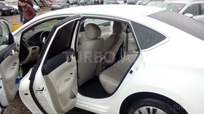 Nissan Sentra 2015, 49,000 km - 1.8 л - Bakı