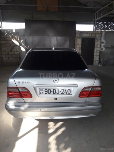 Mercedes E 240 1999, 221,600 km - 2.4 л - Ağsu