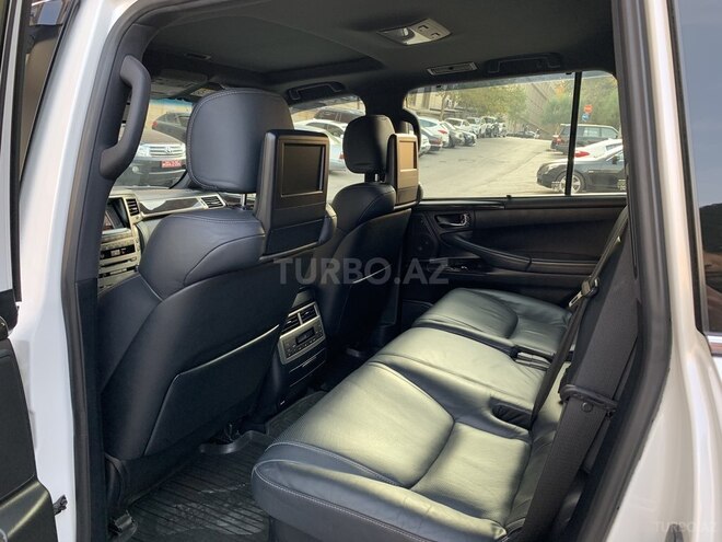 Lexus LX 570 2014, 142,000 km - 5.7 l - Bakı