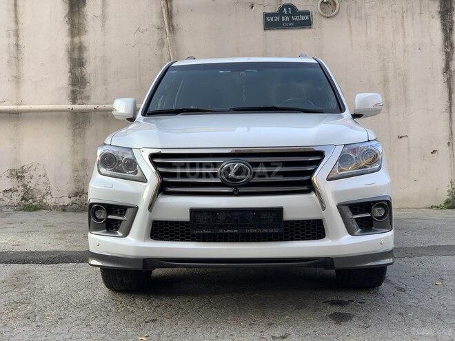 Lexus LX 570 2014, 142,000 km - 5.7 l - Bakı