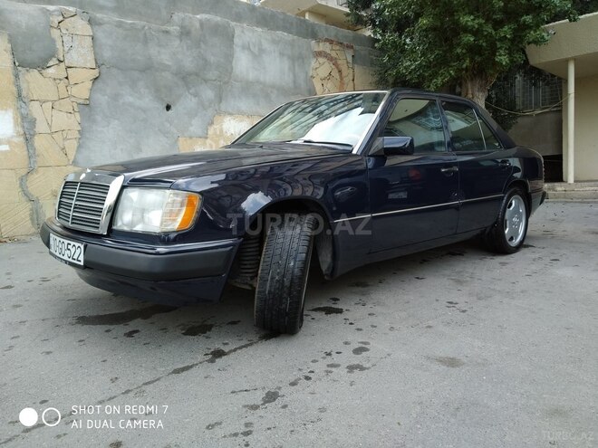Mercedes E 260 1991, 253,633 km - 2.6 l - Bakı