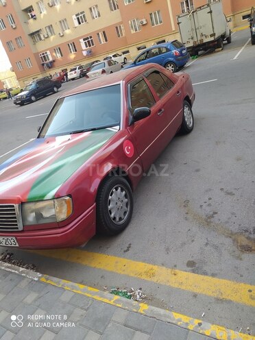 Mercedes E 230 1992, 236,950 km - 2.3 l - Bakı