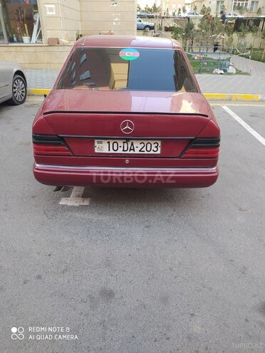 Mercedes E 230 1992, 236,950 km - 2.3 l - Bakı