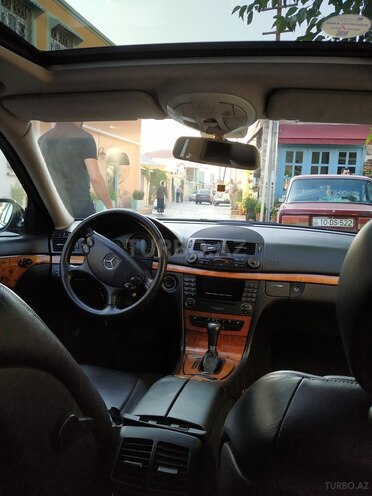 Mercedes E 300 2006, 176,283 km - 3.0 l - Bakı