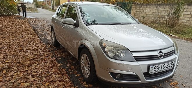 Opel Astra 2005, 170,000 km - 1.4 l - Bakı