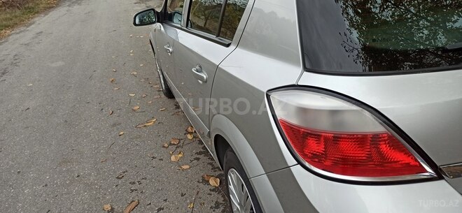 Opel Astra 2005, 170,000 km - 1.4 l - Bakı