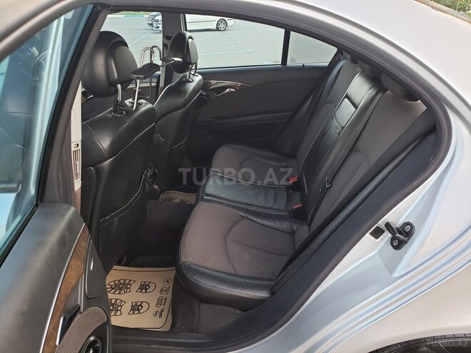 Mercedes E 220 2002, 349,000 km - 2.2 l - Bakı