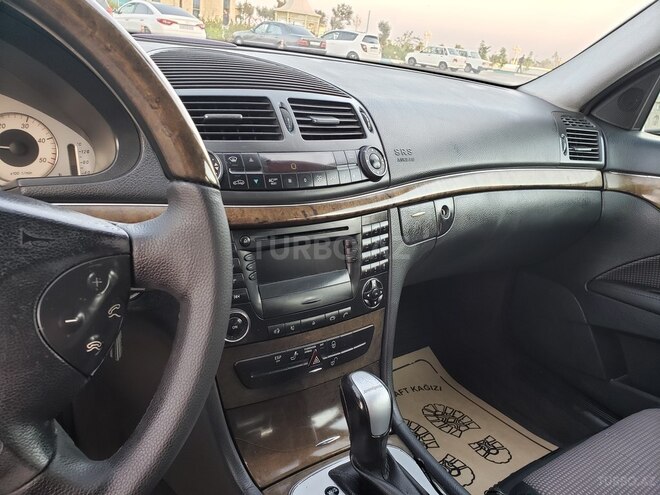 Mercedes E 220 2002, 349,000 km - 2.2 l - Bakı