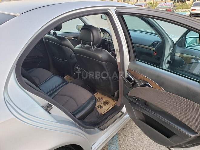Mercedes E 220 2002, 349,000 km - 2.2 l - Bakı