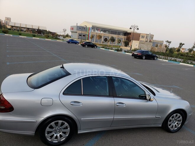 Mercedes E 220 2002, 349,000 km - 2.2 l - Bakı