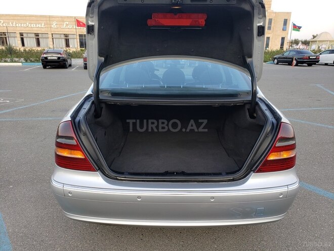 Mercedes E 220 2002, 349,000 km - 2.2 l - Bakı