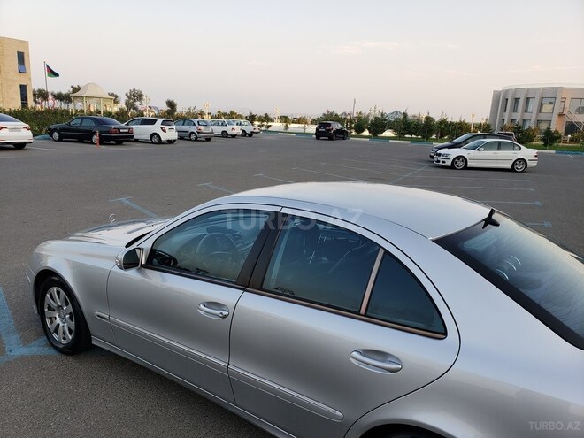 Mercedes E 220 2002, 349,000 km - 2.2 l - Bakı