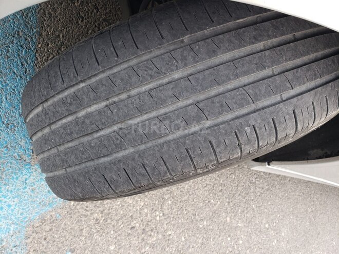 Mercedes E 220 2002, 349,000 km - 2.2 l - Bakı