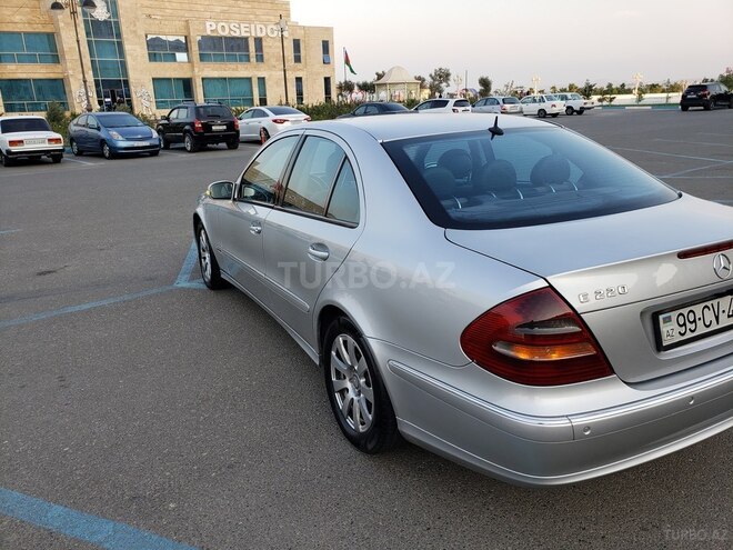 Mercedes E 220 2002, 349,000 km - 2.2 l - Bakı