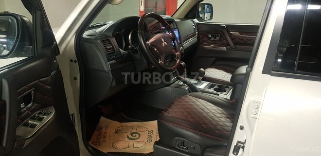 Mitsubishi Pajero 2013, 137,000 km - 3.5 l - Bakı