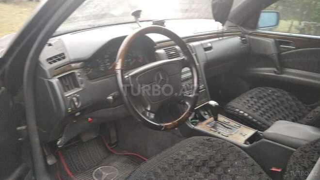 Mercedes E 290 1997, 390,000 km - 3.0 l - Bakı