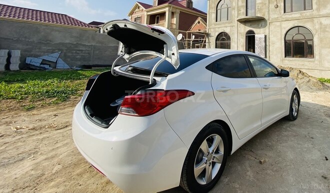 Hyundai Elantra 2011, 130,000 km - 1.8 l - Bakı