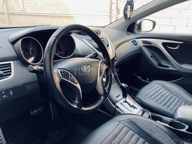 Hyundai Elantra 2011, 130,000 km - 1.8 l - Bakı