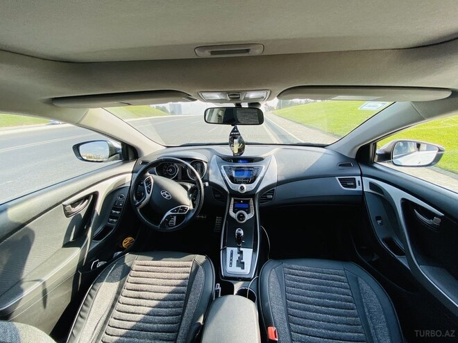 Hyundai Elantra 2011, 130,000 km - 1.8 l - Bakı