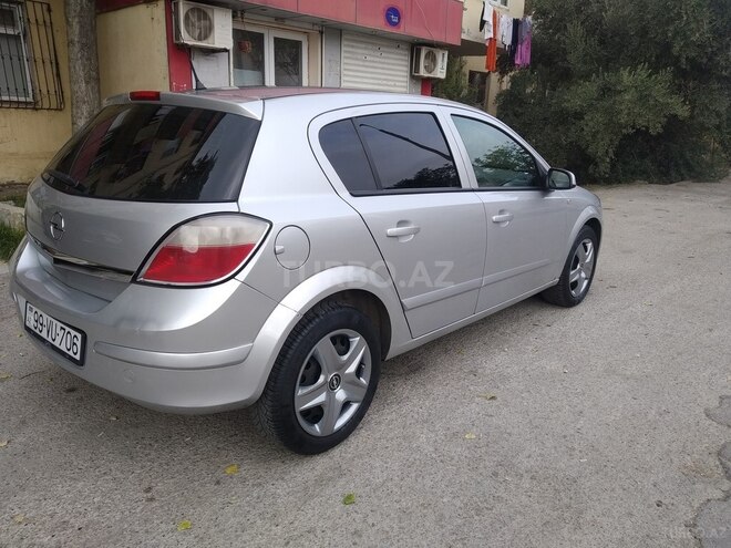 Opel Astra 2008, 260,000 km - 1.3 л - Bakı