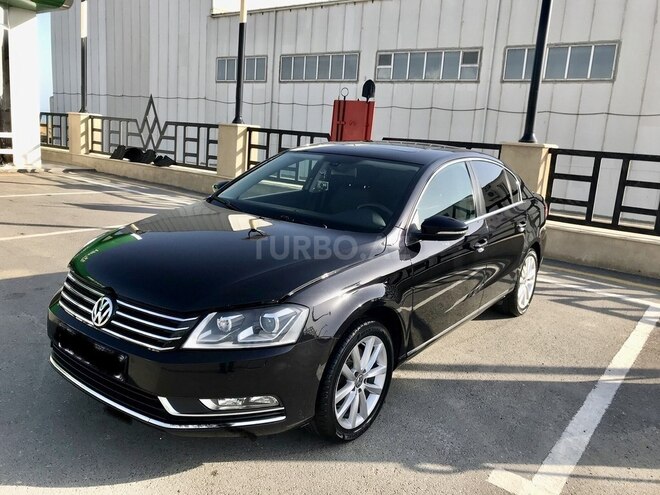 Volkswagen Passat 2014, 120,000 km - 1.8 l - Bakı