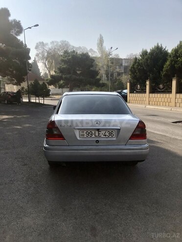Mercedes C 180 1993, 296,600 km - 1.8 л - Bakı