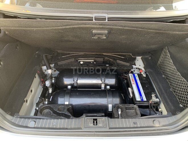 Mercedes E 200 2006, 128,000 km - 1.8 л - Bakı