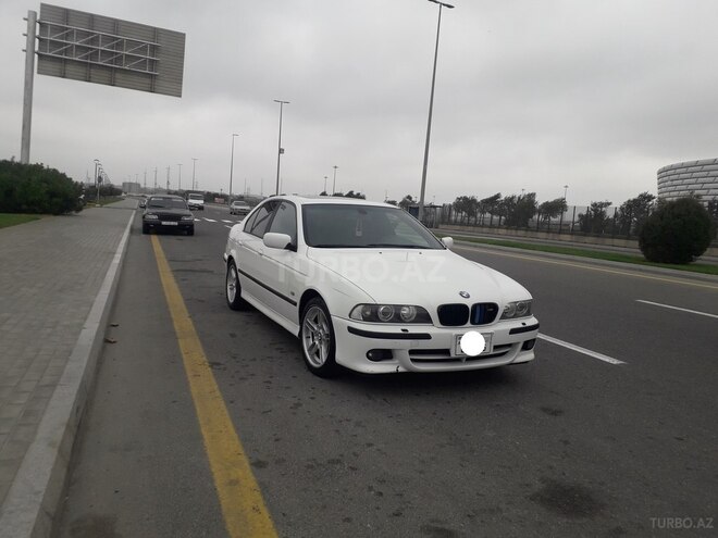 BMW 525 2002, 230,000 km - 2.5 l - Bakı