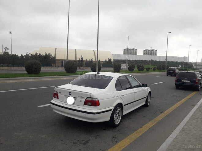 BMW 525 2002, 230,000 km - 2.5 l - Bakı