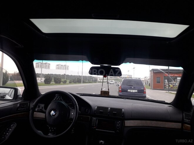 BMW 525 2002, 230,000 km - 2.5 l - Bakı