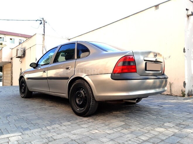 Opel Vectra 1996, 405,000 km - 1.8 л - Şəki