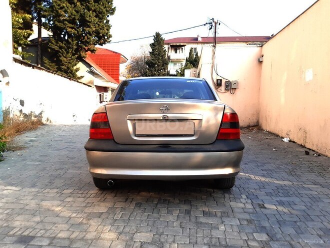 Opel Vectra 1996, 405,000 km - 1.8 л - Şəki